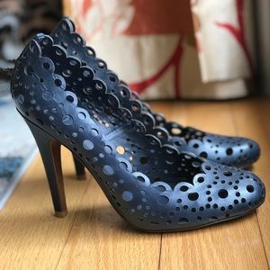 Tory Burch Verity Pumps size 8.5